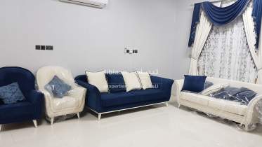 فيلا من 7 غرف نوم للبيع في الموالح