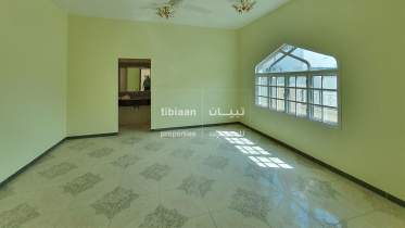 12 Bedroom Villa for Sale in Athaiba