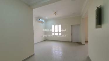 7 Bedroom Villa for Sale in Mawaleh