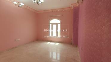8 Bedroom Villa for Rent in Mawaleh