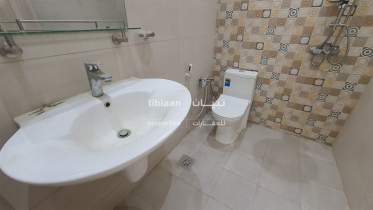 5 Bedroom Villa for Rent in Ansab