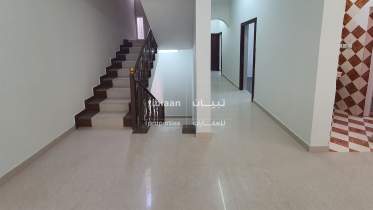8 Bedroom Villa for Rent in Ansab