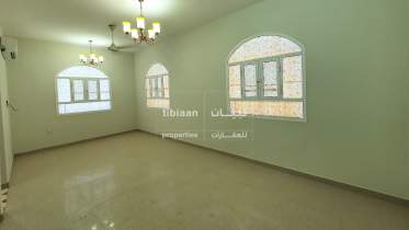 8 Bedroom Villa for Rent in Ansab