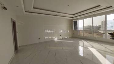 فيلا حديثة البناء للبيع في الموالح الشمالية