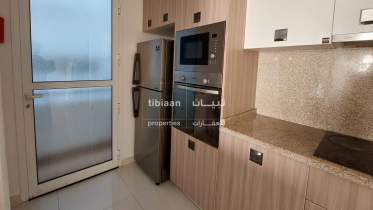 شقة حديثة للبيع في بوشر