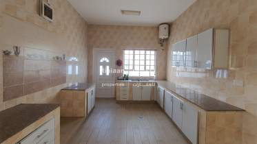 6BHK Villa for Rent in Mabela