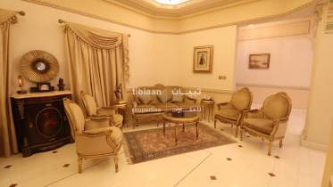 فيلا راقية للبيع في القرم