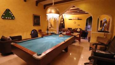 فيلا راقية للبيع في القرم