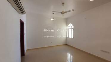 شقة من غرفتين للايجار في الحيل الشمالية