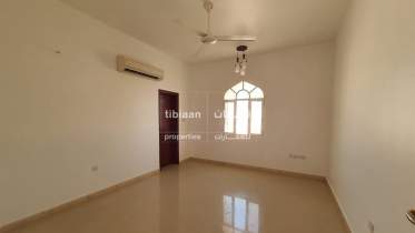 شقة من غرفتين للايجار في الحيل الشمالية