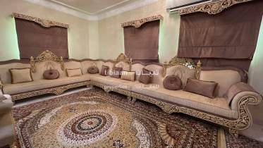 فيلا بسبع غرف نوم للبيع في القرم