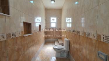 توين فيلا تجارية للايجار في الموالح الجنوبية