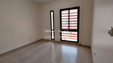 شقق بها 3 غرف, للايجار في تلال القرم