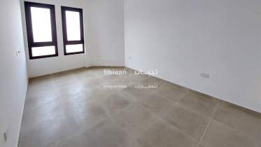 2 Bedroom Flat for Sale in Bawsher