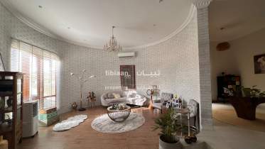 فيلا مؤثثة للبيع في الحيل الشمالية