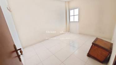 شقة للإيجار في العامرات