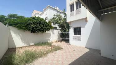 6 Bedroom Villa for sale in Al Hail