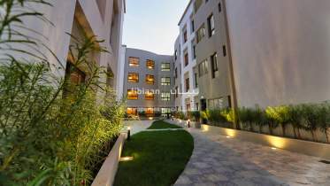 Flat for sale in al mawaleh