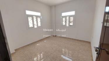 شقة سكنية للأيجار في المعبيلة