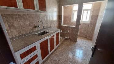 شقة سكنية للأيجار في المعبيلة