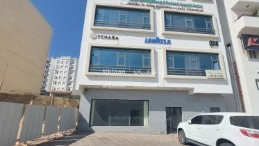 Flat for rent in Bausher With free Wifi