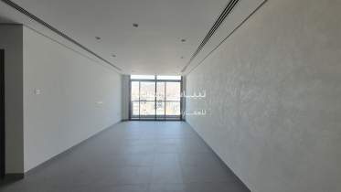 شقة للإيجار في القرم