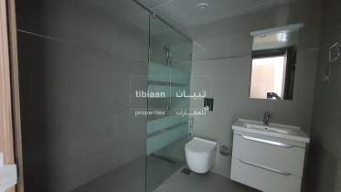 شقة للإيجار في القرم