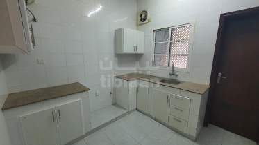 2 Bedrooms Apartments for rent in Azaiba