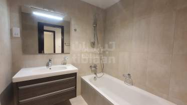 Spacious flat for rent in muscat hills / Boulevard Tower