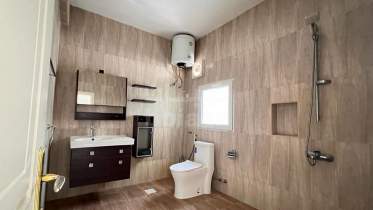 Villa for Sale in Al Qurum