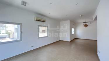 Villa for Sale in Al Qurum