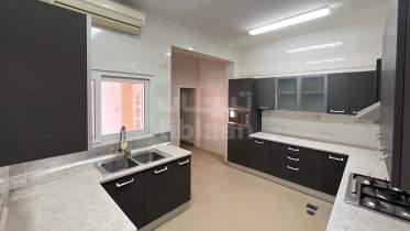 Villa for Sale in Al Qurum