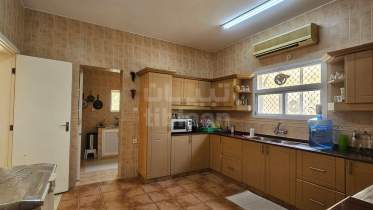 Villa for Sale in Al Qurum