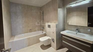 Flat for rent in Muscat hills