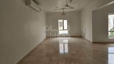 3 Bedrooms flat for Rent in Hail North