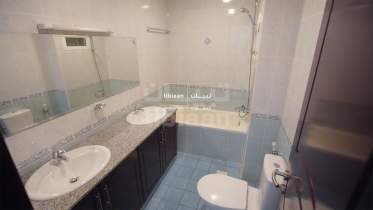 Villa for Sale in Al Hail South