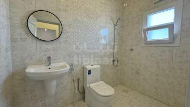 3 modern villas for sale in Al Amarat