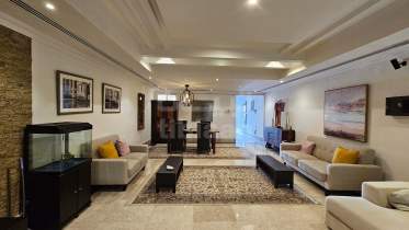Villa for Sale in Qurum Heights