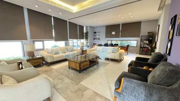 فيلا راقية مؤثثة للبيع من ٨ غرف نوم في الحيل