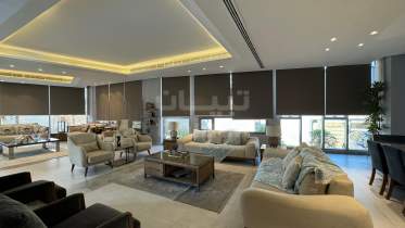 فيلا راقية مؤثثة للبيع من ٨ غرف نوم في الحيل