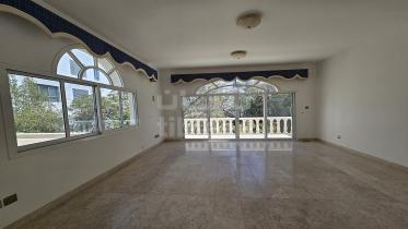 Luxury Villa for Rent Near Al Qurum Park