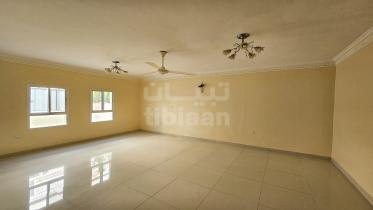 Spacious Villa for Rent in Al Azaiba