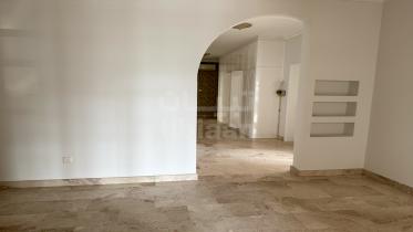 فيلا للإيجار في الحيل الجنوبية