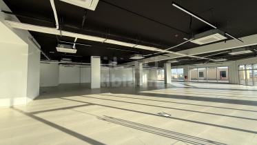 Two floor showroom | Al Amerat