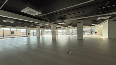 Two floor showroom | Al Amerat