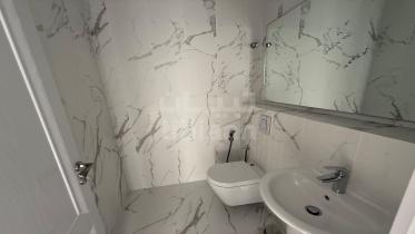 Two floor showroom | Al Amerat